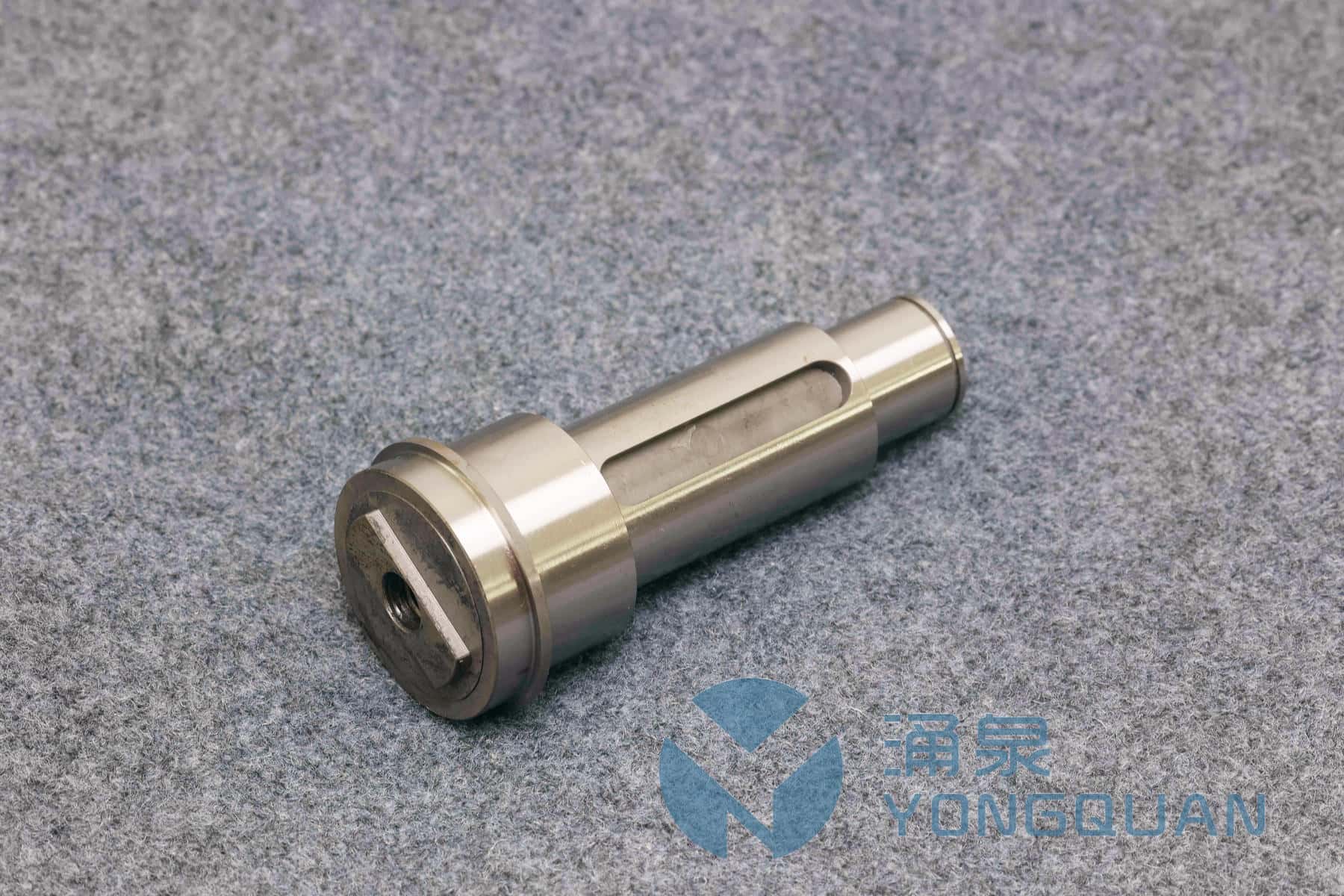 老康普重型分切轴芯151.5-65