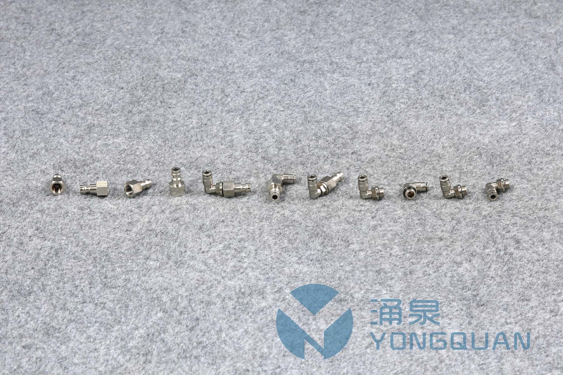 金属接头